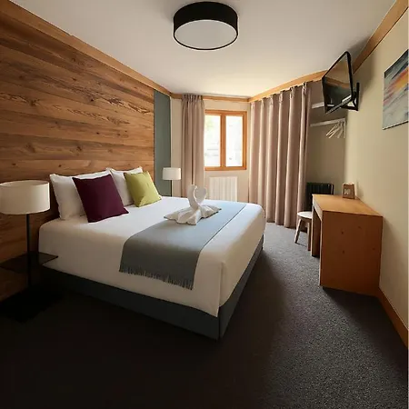 Hillary Hotel Les Menuires